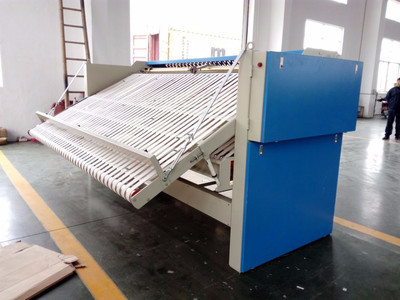 通江ZD-3300V高速折疊機(jī) 折疊機(jī) 布草折疊機(jī) 洗滌設(shè)備 床單折疊機(jī)